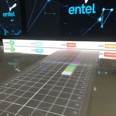 Proyección interactiva Entel Bolivia